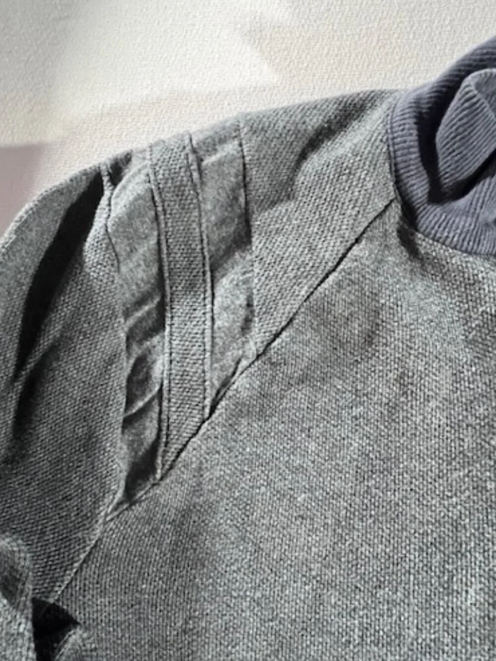 ORIGINAL PENGUIN‎ gray zip up jacket